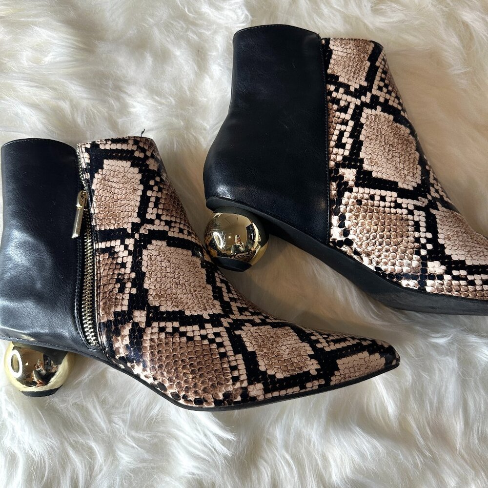 SNAKESKIN BOOTIE Size 10